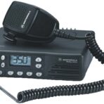 Motorola GM-350 — стационарная бортовая радиостанция